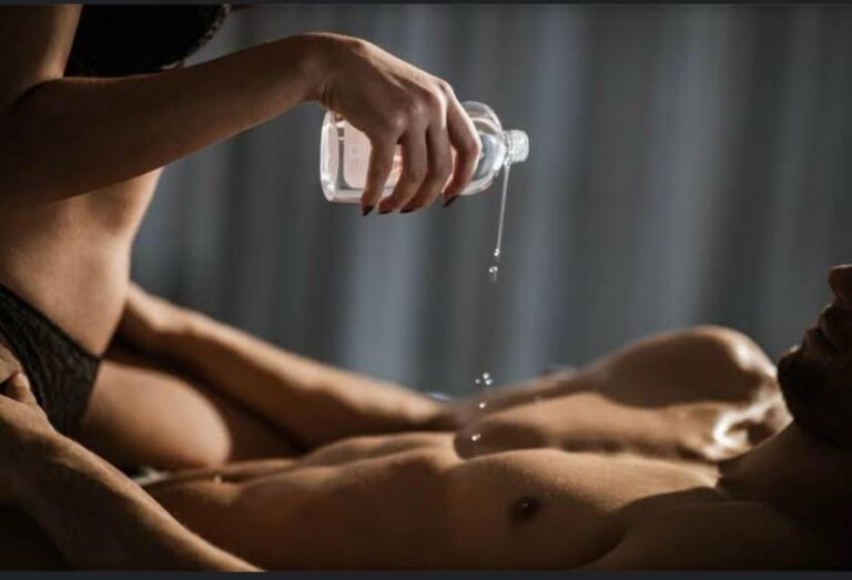 Lee más sobre el artículo Beneficios de recibir masajes a domicilio para tu bienestar y relajación en casa